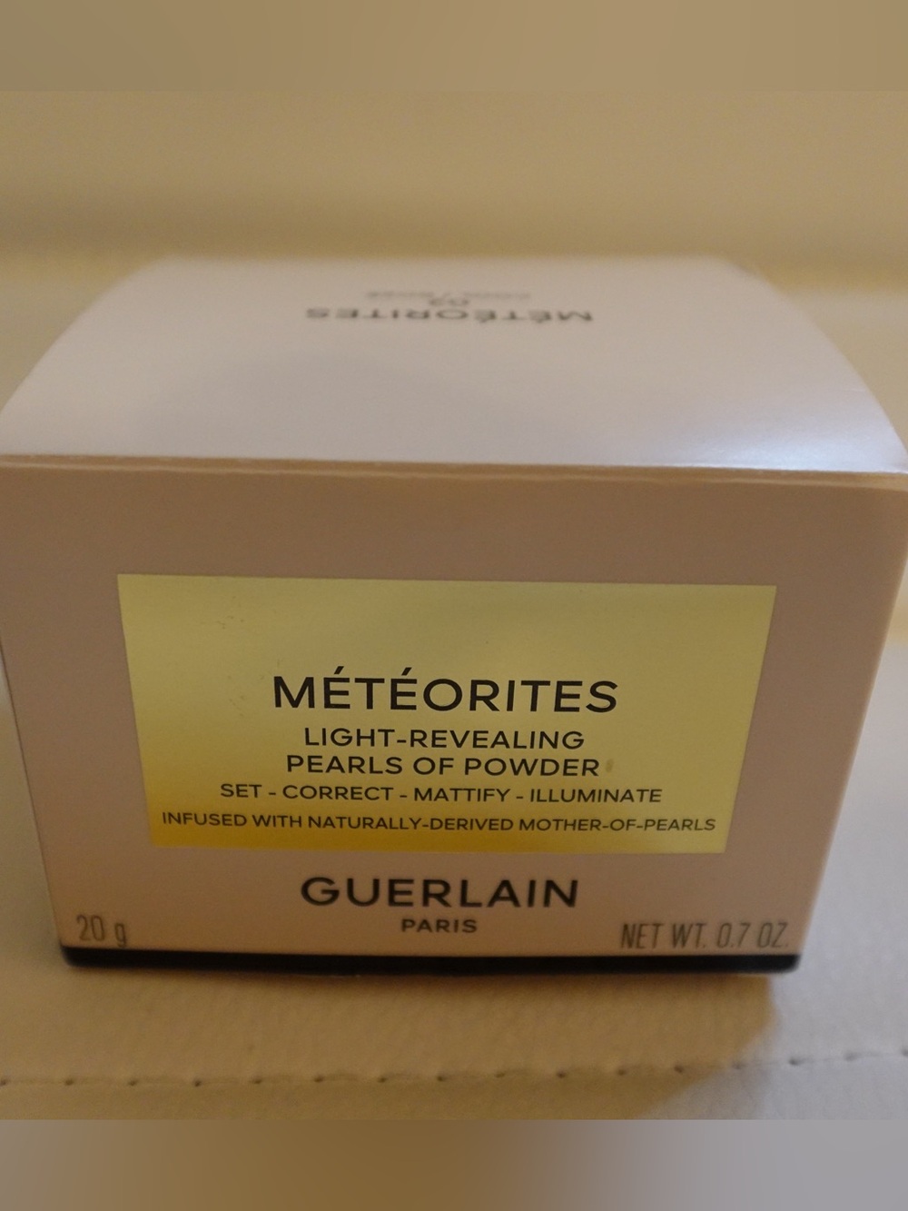 Guerlain Paris pearls of power setting powder - Picture 2 of 6